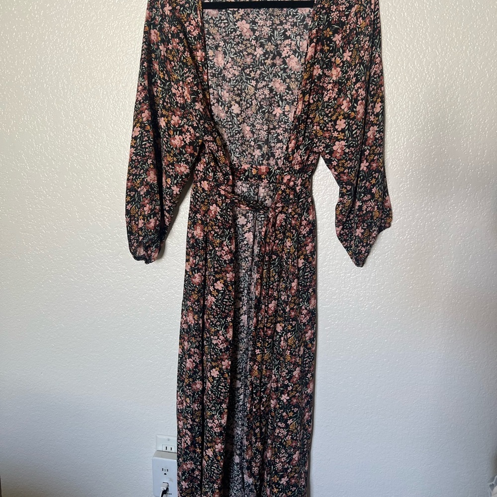 American Eagle Outfitters Black Floral Long Sleeve Dress